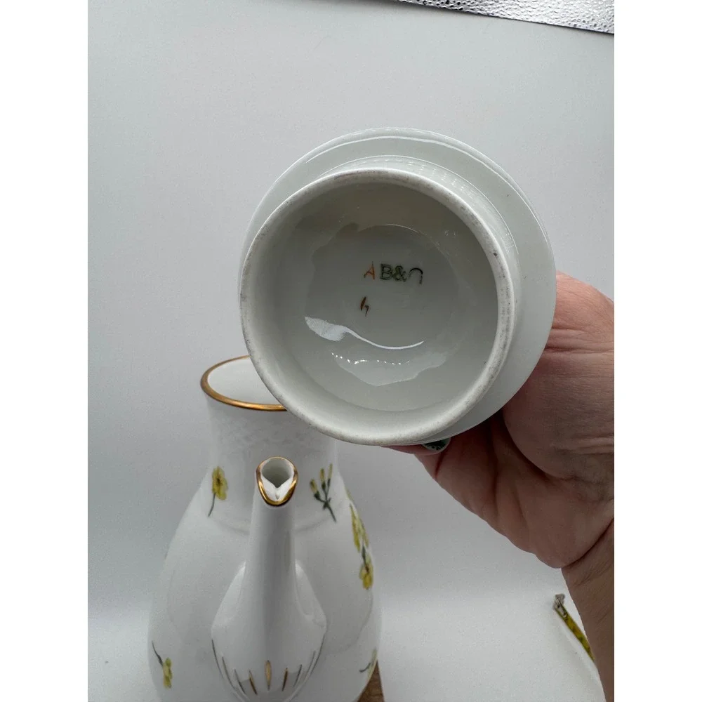 Bing Grondahl Erantis Coffee Pot Porcelain Yellow Floral Gold Trim Denmark 9.5